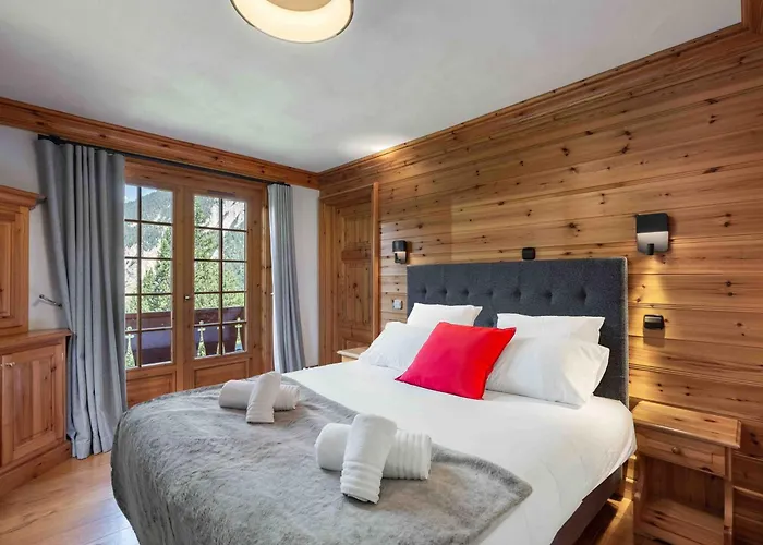 شاليه Savoyard De Charme, 12 Pers, Sauna, Acces Piste, Moriond - Fr-1-563-17 كورشوفيل