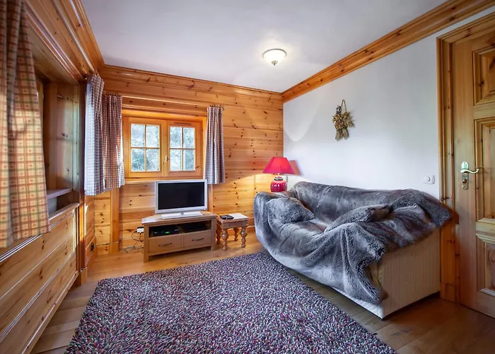 Savoyard De Charme, 12 Pers, Sauna, Acces Piste, Moriond - Fr-1-563-17 شاليه