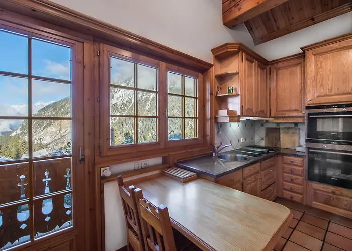 Savoyard De Charme, 12 Pers, Sauna, Acces Piste, Moriond - Fr-1-563-17 Alpstuga Courchevel